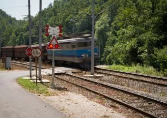 Magához tért a 4 éves kislány, aki vonatbalesetben vesztette el anyukáját és testvérét