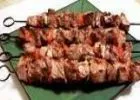 Grill a szabadtűzön: Rablóhús, kebab, saslik