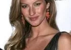 Gisele Bündchen bolondul a gyerekekért