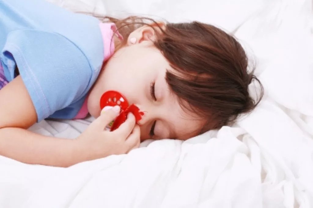 A kisgyerekek tanulását segíti a délutáni alvás egy tanulmány szerint