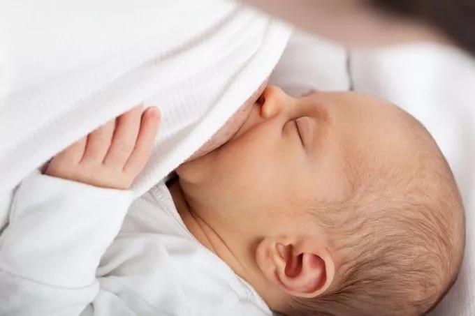 Hazánkban a kismamák 95 százaléka szeretne szoptatni
