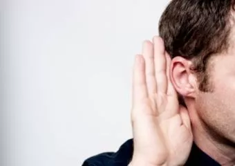 A halláscsökkenés megelőzését fiatalon kell elkezdeni