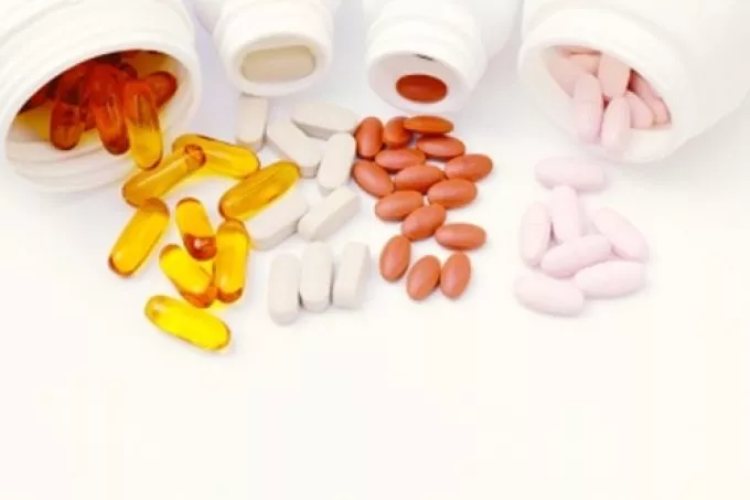  Csaknem ötszáz gyógyszernek változik az ára mától