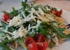 Rukkolás parmezános saláta - recept