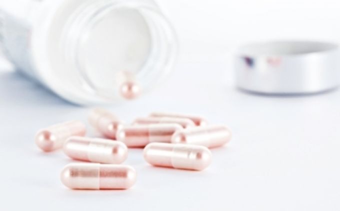 A várandós anyukák megnövekedett ásványi anyag és vitaminszükségletét beszerezhetjük-e külön-külön, vagy érdemes a komplex készítmények mellett dönteni? A várandós anyukák megnövekedett ásványi anyag és vitaminszükségletét beszerezhetjük-e külön-külön, vagy érdemes a komplex készítmények mellett dönteni?