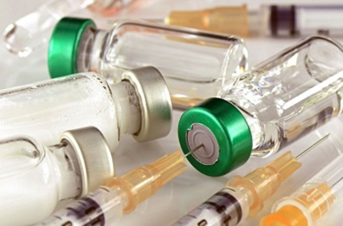 Újra megkaphatják a csecsemők a BCG-védőoltást Újra megkaphatják a csecsemők a BCG-védőoltást