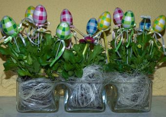 Húsvéti dekorációk, avagy tavaszi kutatás a fiókban...