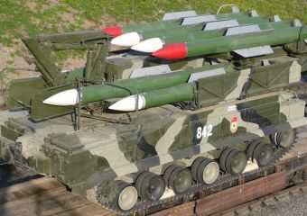 Légelhárító rakétahordozó formájú kiságyat terveztek Oroszországban - és a készítők szerint semmi probléma nincs ezzel