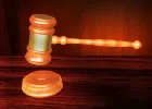 Felmentettek egy gyermeke bántalmazásával vádolt tiszaföldvári asszonyt