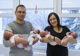 Hazamentek a debreceni négyes ikrek 