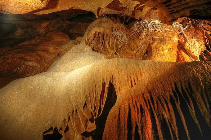 Eljött a Barlangok Hónapja: 10 izgalmas hazai barlangtúra és barlang, amit látnotok kell a gyerekekkel!