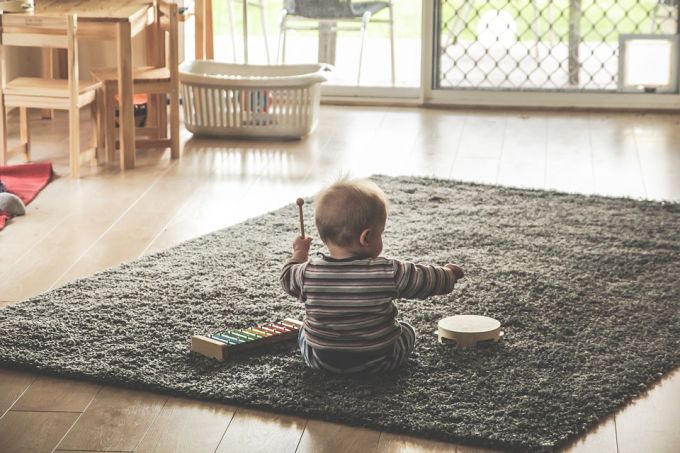 Ilyen bámulatos módon fejlesztik a gyerekeket a mondókák, ritmusok és a zene Ilyen bámulatos módon fejlesztik a gyerekeket a mondókák, ritmusok és a zene