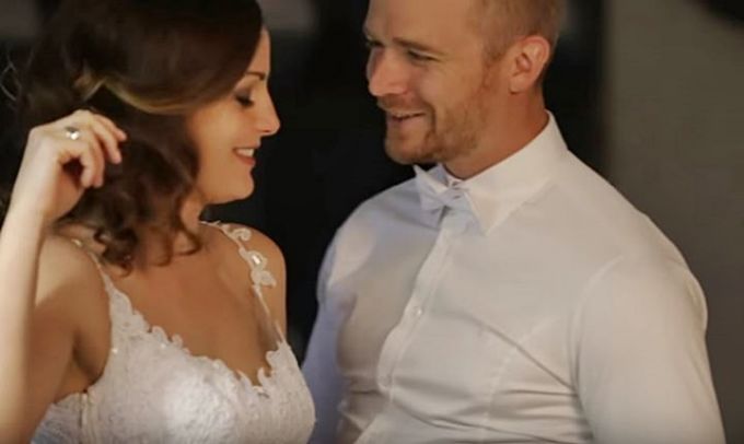Egy magyar vőlegény szuper ötletes esküvői videója pörög a neten