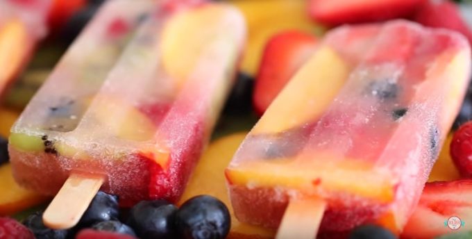 5 jeges, gyümölcsös recept: így készíts finom és egészséges házi jégkrémet! 5 jeges, gyümölcsös recept: így készíts finom és egészséges házi jégkrémet!