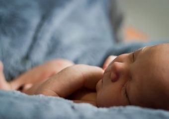 Hét fogát húzták ki egy újszülöttnek Indiában