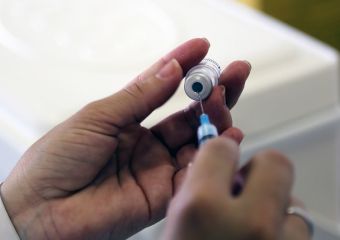 Öt tény, amit fontolj meg, mielőtt beadatod lányodnak a HPV-oltást