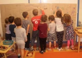 Barlangrajz vagy graffiti? – Kreativitás és művészet a nagycsoportban