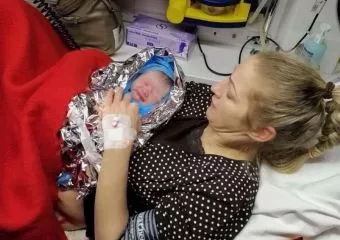 Mentőkocsiban született meg egy kisbaba