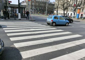 Segítségnyújtás nélkül hajtott el a nagykanizsai nő, aki elütött egy gyermeket és anyját - elfogták