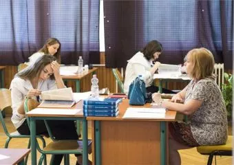 Tizenöt diák érettségijét semmisítették meg a Szinyei gimnáziumban