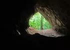21 gyermek és 7 felnőtt rekedt az eső miatt az Istállós-kői barlangnál