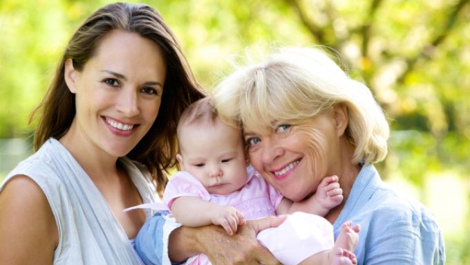 Keresik az Év SzuperNagyiját - nevezd be a mamát! Keresik az Év SzuperNagyiját - nevezd be a mamát!
