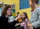 Barátkozni tanítják az autista gyerekeket