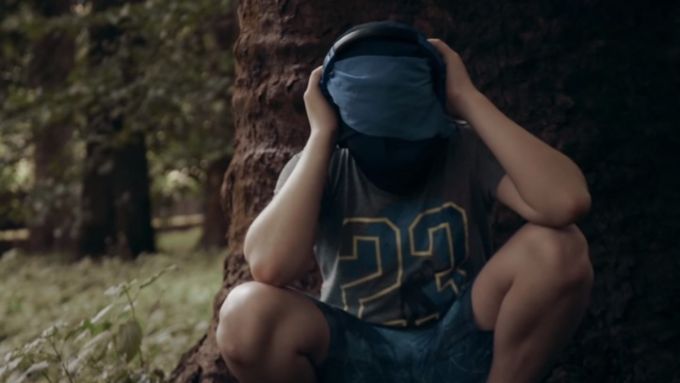 "Én sem értem: mikor lettem más, mint a többi gyerek?" - szívszorító kisfilm az autizmusról egy érintett kisfiútól "Én sem értem: mikor lettem más, mint a többi gyerek?" - szívszorító kisfilm az autizmusról egy érintett kisfiútól