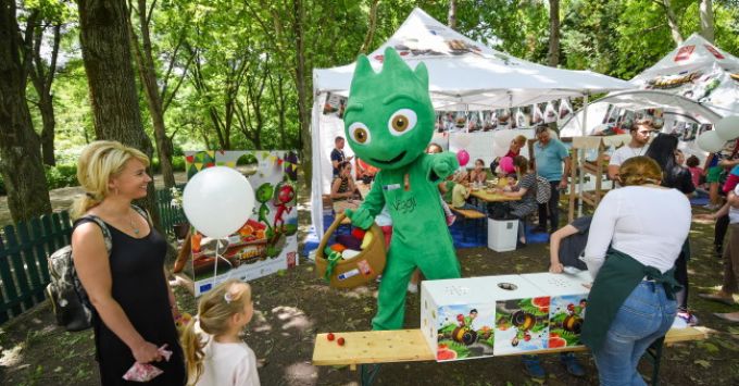 Játékossággal és mesevilággal a gyermekek egészségért Játékossággal és mesevilággal a gyermekek egészségért