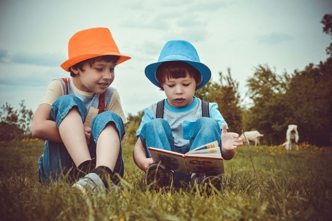 Hogyan mélyíthetjük el a tanultakat a nyári szünetben? Gyakorlás örömmel, játékosan Hogyan mélyíthetjük el a tanultakat a nyári szünetben? Gyakorlás örömmel, játékosan