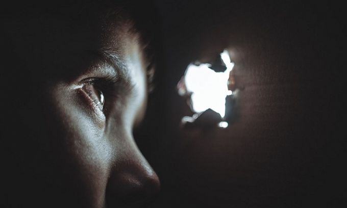 Gyermekvédelmi paradicsom - Az asszony verve? A gyerek meg büntetve? Gyermekvédelmi paradicsom - Az asszony verve? A gyerek meg büntetve?
