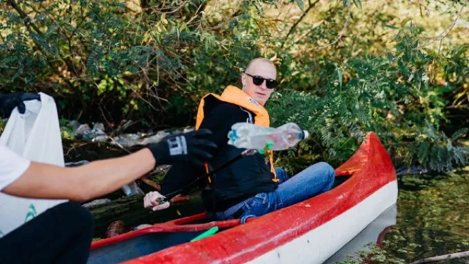 Közel 2 tonna hulladékot gyűjtöttek össze önkéntesek a Tisza-tónál