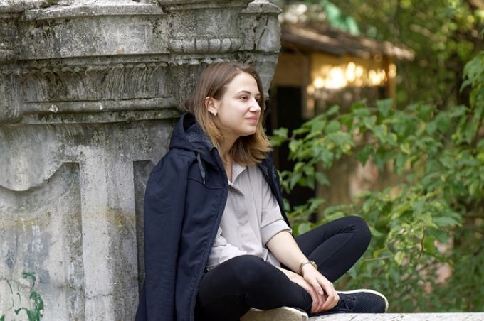 Kínok a jókedv mögött: akár öngyilkosságba is kergethet a mosolygó depresszió Kínok a jókedv mögött: akár öngyilkosságba is kergethet a mosolygó depresszió