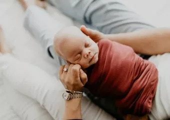 A mentőben tudta meg a kétgyerekes zsámbéki anya, hogy újra szülni fog