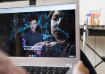 Bántalmazás a neten - most kezdődik a főszezon: Kampány indul a cyberbullyingban érintett gyerekek támogatására