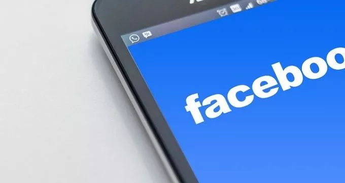 Ne engedd be az életedbe a zaklatókat! - a Facebook adatvédelmi beállításai