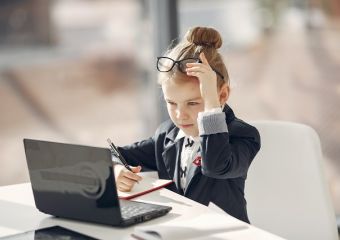 Önbizalom fejlesztő mondókák és dalok - amitől a gyereked megállja a helyét a világban