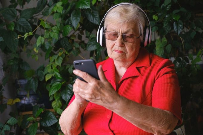 Csalók küldenek sms-t vagy e-mailt az Aldi nevében Csalók küldenek sms-t vagy e-mailt az Aldi nevében