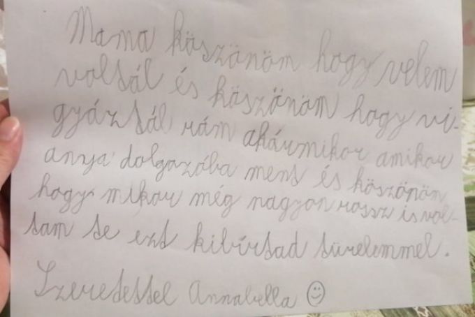 Egy 8 éves kislány búcsúlevele nagymamájához, akit legyőzött a koronavírus - Egy hajszálon múlt, hogy Annabella édesanyja életben maradt Egy 8 éves kislány búcsúlevele nagymamájához, akit legyőzött a koronavírus - Egy hajszálon múlt, hogy Annabella édesanyja életben maradt