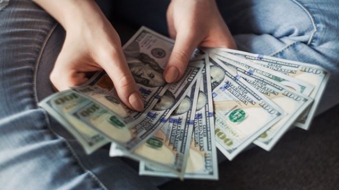 10 éve rejtegeti a férjem a megtakarított pénzét előlem az anyja segítségével 10 éve rejtegeti a férjem a megtakarított pénzét előlem az anyja segítségével