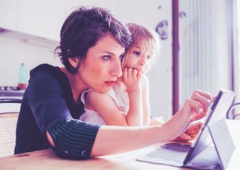 Kinek kellenek a szingli anyukák?