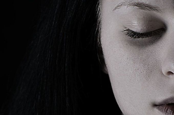 Az eltitkolt depresszió 6 figyelmeztető jele Az eltitkolt depresszió 6 figyelmeztető jele
