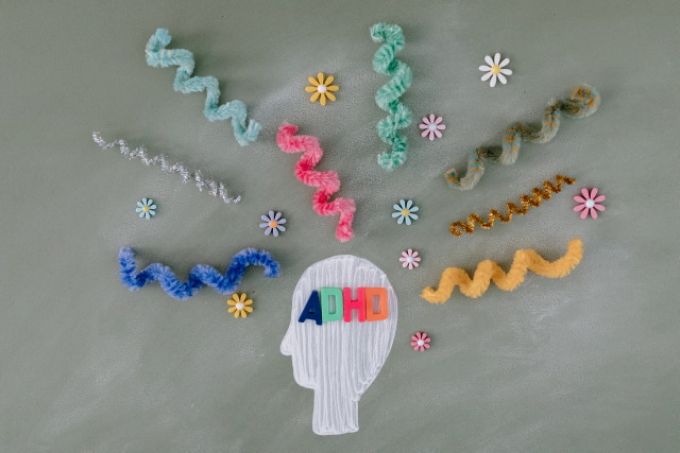 Az ADHD a rendszer betegsége, nem a gyerekeké Az ADHD a rendszer betegsége, nem a gyerekeké