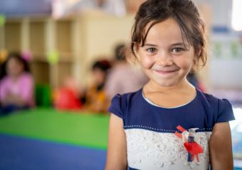 Október 11-e a lánygyermekek világnapja - A nemek közötti digitális szakadék egyre nő, hangsúlyozza az UNICEF 