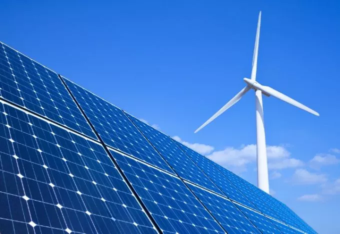 Az energiahatékonyság és a megújuló energia az egyetlen megoldás az energiaválságra