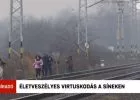 Életveszélyes játék terjed Debrecenben a fiatalok között: lefekszenek a sínekre, és úgy várják a vonatot