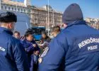 Újabb ukrán kisbaba született Budapesten - a Nyugati pályaudvaron indult be a szülés