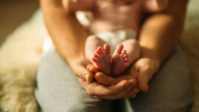 Szerelem első látásra: egy egyedülálló férfi Down-szindrómás babát fogadott örökbe