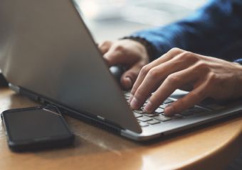 E-bejelentő: egyszerűbb ügyintézés a közműcégeknél, valamint a mobil- és internetszolgáltatóknál