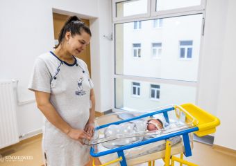 Kisfiú az év első újszülöttje a Semmelweis Egyetemen